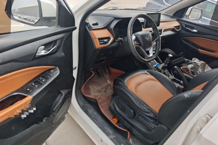 Used Wuling Hongguang S3 2018 1.5L Manual Luxury Model China V Standard Driver Seat