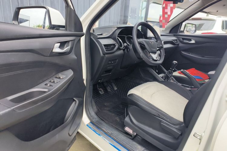 Used Wuling Hongguang S3 2018 1.5L Manual Standard Version China V Standard Driver Seat