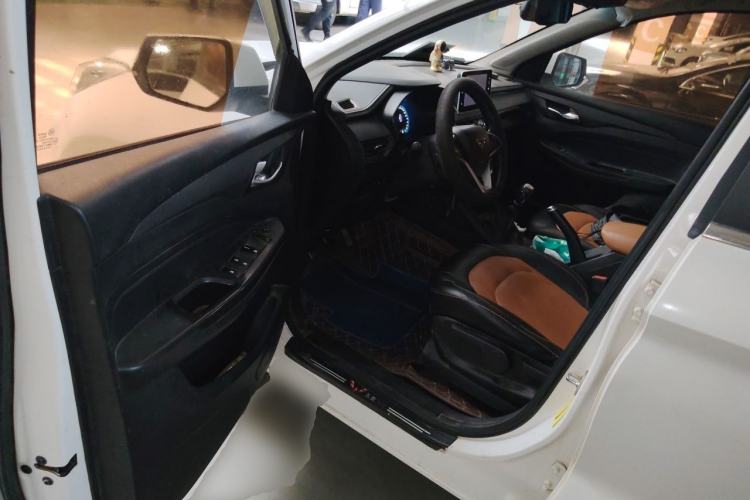 Used Wuling Hongguang S3 2018 1.5L Manual Comfort Model China V Standard Driver Seat