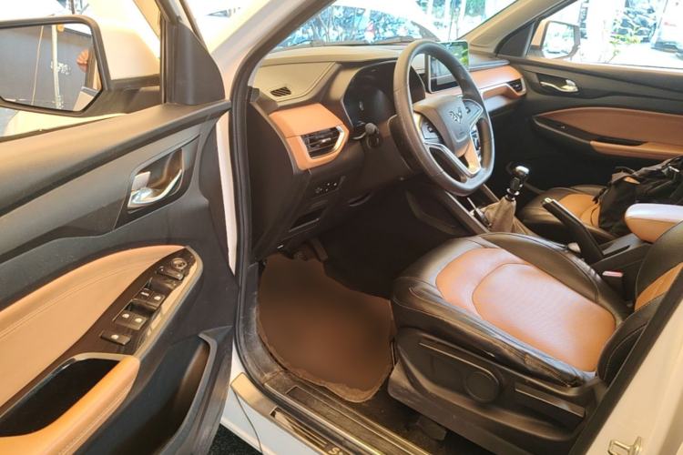 Used Wuling Hongguang S3 2018 1.5L Manual Luxury Model China V Standard Driver Seat