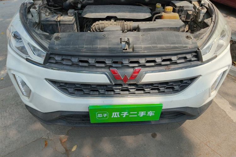 Used Wuling Hongguang S3 2018 1.5L Manual Luxury Model China V Standard Engine Bay