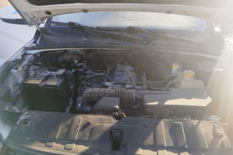 Used Wuling Hongguang S3 2018 1.5L Manual Comfort Model China V Standard Engine Bay