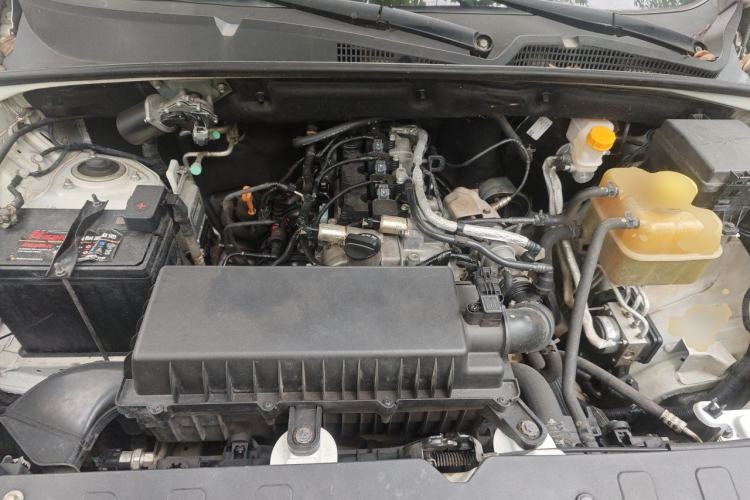 Used Wuling Hongguang S3 2018 1.5T Manual Comfort Model China V Standard Engine Bay