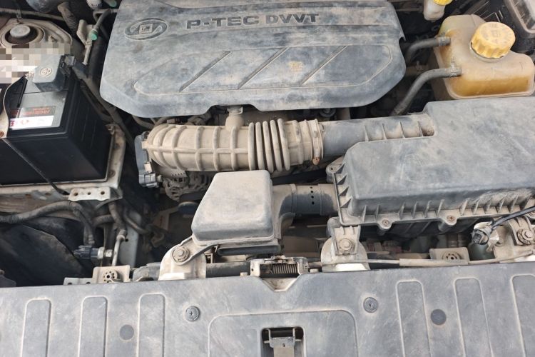 Used Wuling Hongguang S3 2018 1.5L Manual Luxury Model China V Standard Engine Bay