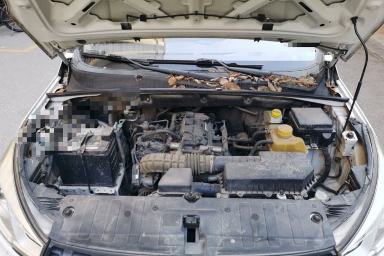 Used Wuling Hongguang S3 2018 1.5L Manual Standard Version China V Standard Engine Bay