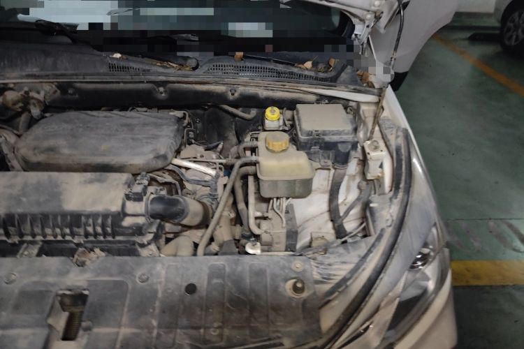 Used Wuling Hongguang S3 2018 1.5T Manual Luxury Model China V Standard Engine Bay Left