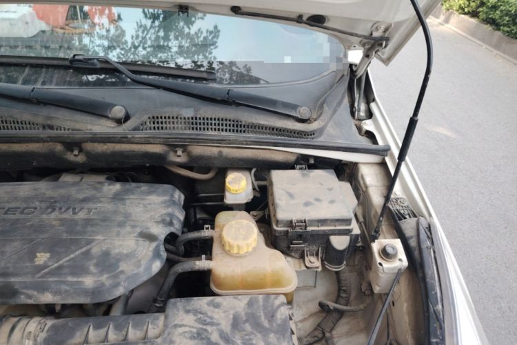 Used Wuling Hongguang S3 2018 1.5L Manual Luxury Model China V Standard Engine Bay Left