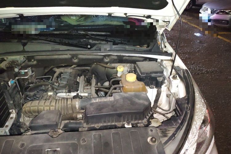 Used Wuling Hongguang S3 2018 1.5L Manual Comfort Model China V Standard Engine Bay Left