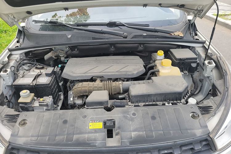 Used Wuling Hongguang S3 2018 1.5L Manual Luxury Model China V Standard Engine Bay