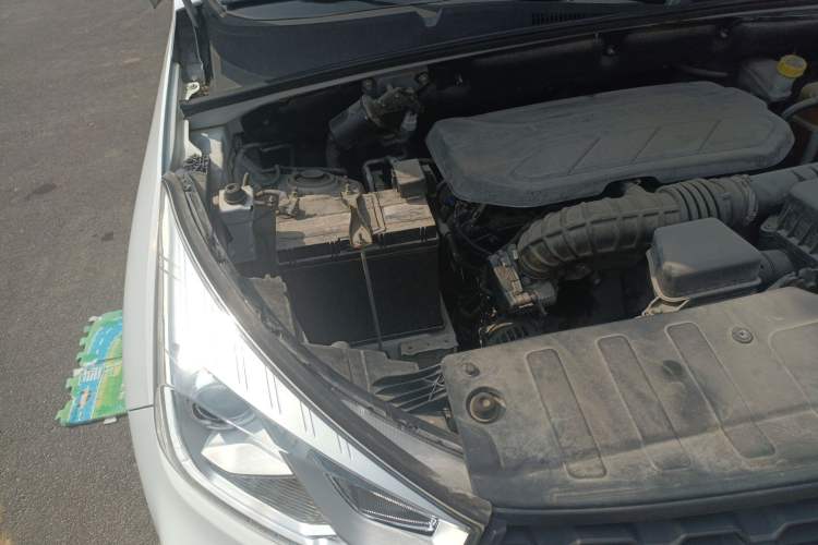 Used Wuling Hongguang S3 2018 1.5L Manual Luxury Model China V Standard Engine Bay Right