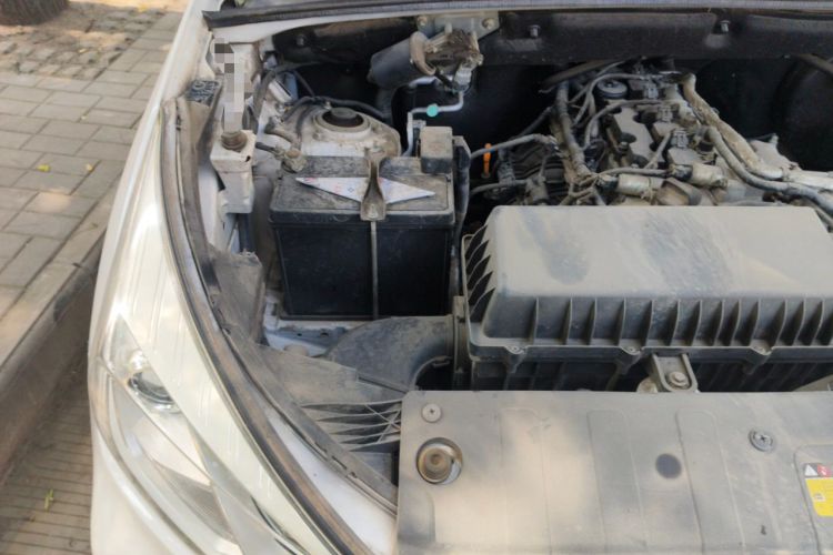Used Wuling Hongguang S3 2018 1.5T Manual Comfort Model China V Standard Engine Bay Right