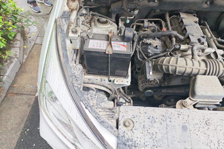 Used Wuling Hongguang S3 2018 1.5L Manual Comfort Model China V Standard Engine Bay Right