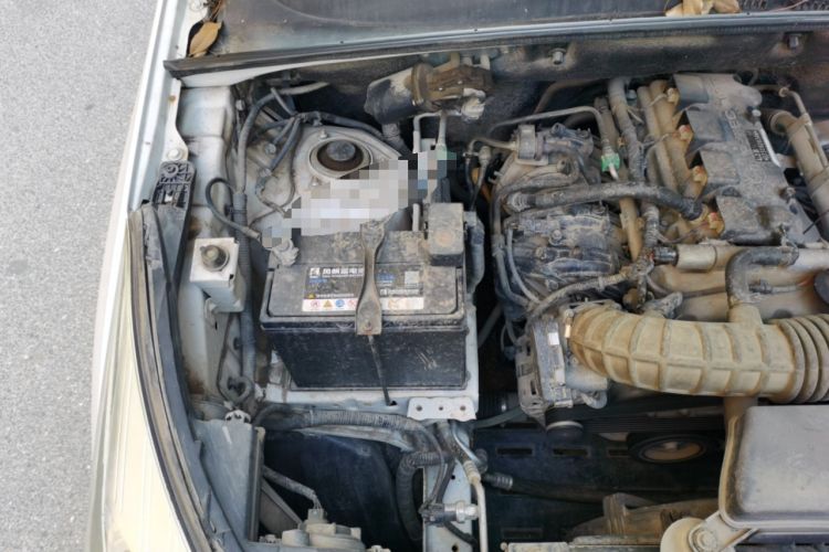 Used Wuling Hongguang S3 2018 1.5L Manual Standard Version China V Standard Engine Bay Right