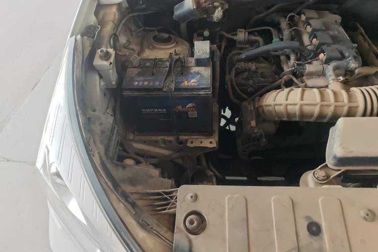 Used Wuling Hongguang S3 2018 1.5L Manual Comfort Model China V Standard Engine Bay Right
