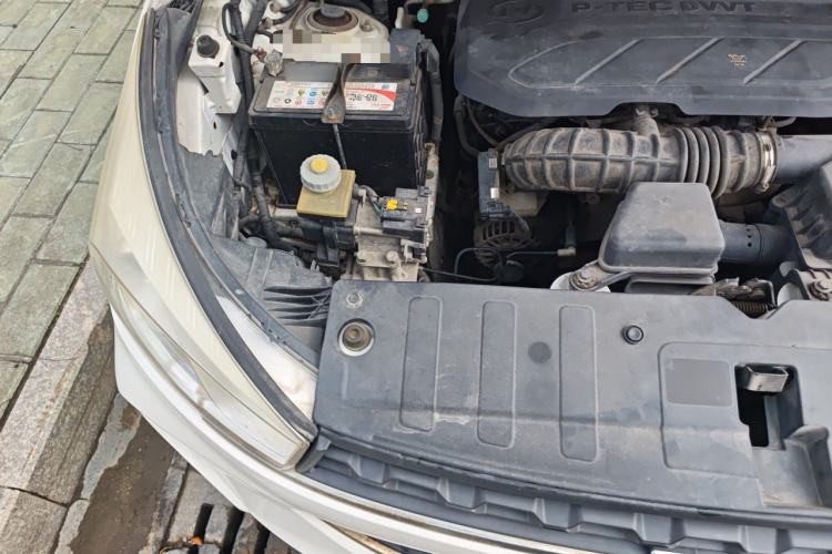 Used Wuling Hongguang S3 2018 1.5L Manual Luxury Model China V Standard Engine Bay Right
