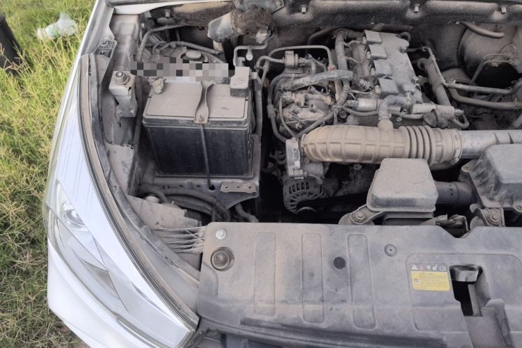 Used Wuling Hongguang S3 2018 1.5L Manual Comfort Model China V Standard Engine Bay Right