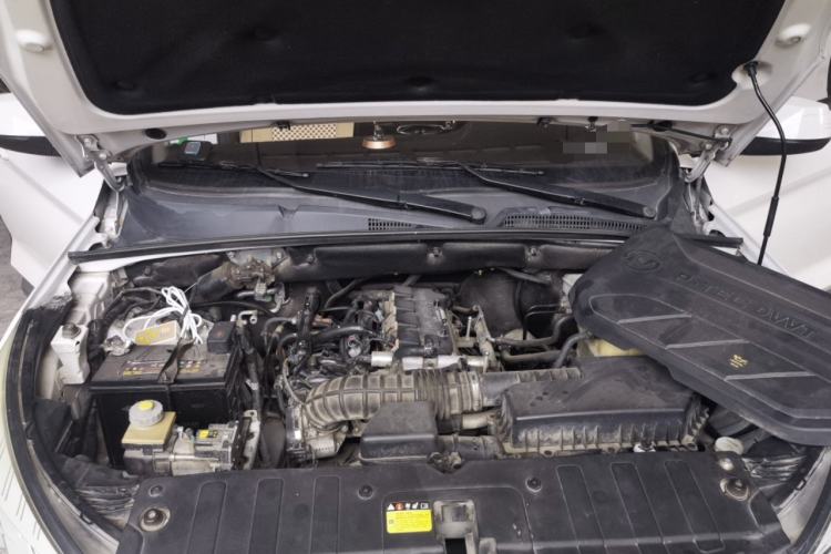 Used Wuling Hongguang S3 2018 1.5L Manual Luxury Model China V Standard Engine Bay