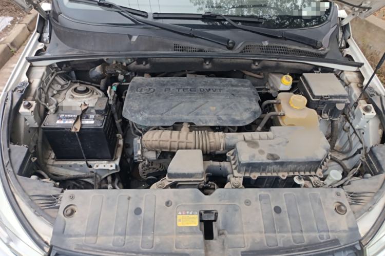 Used Wuling Hongguang S3 2018 1.5L Manual Luxury Model China V Standard Engine Bay