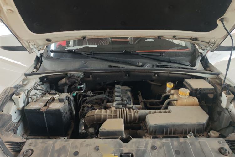 Used Wuling Hongguang S3 2018 1.5L Manual Standard Version China V Standard Engine Bay