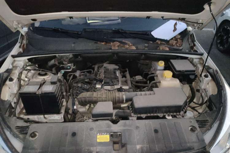 Used Wuling Hongguang S3 2018 1.5L Manual Comfort Model China V Standard Engine Bay