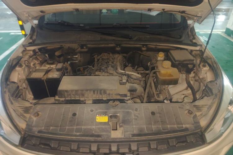 Used Wuling Hongguang S3 2018 1.5T Manual Comfort Model China V Standard Engine Bay