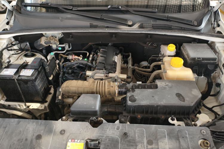 Used Wuling Hongguang S3 2018 1.5L Manual Standard Version China V Standard Engine Bay
