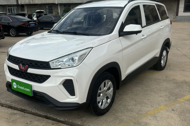 Used Wuling Hongguang S3 2018 1.5L Manual Standard Version China V Standard Exterior 1
