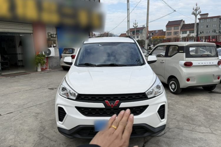 Used Wuling Hongguang S3 2018 1.5L Manual Standard Version China V Standard Exterior 1