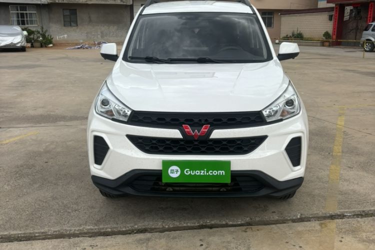 Used Wuling Hongguang S3 2018 1.5L Manual Standard Version China V Standard Exterior 2
