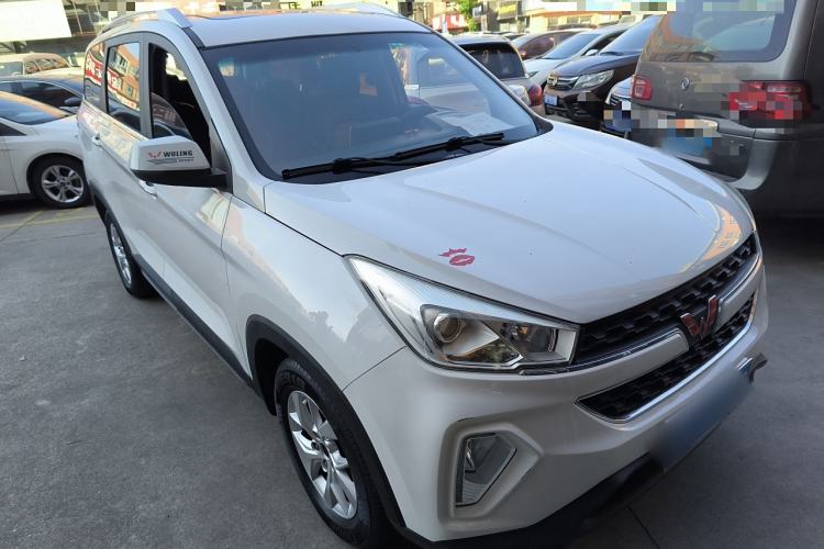 Used Wuling Hongguang S3 2018 1.5L Manual Luxury Model China V Standard Exterior 2