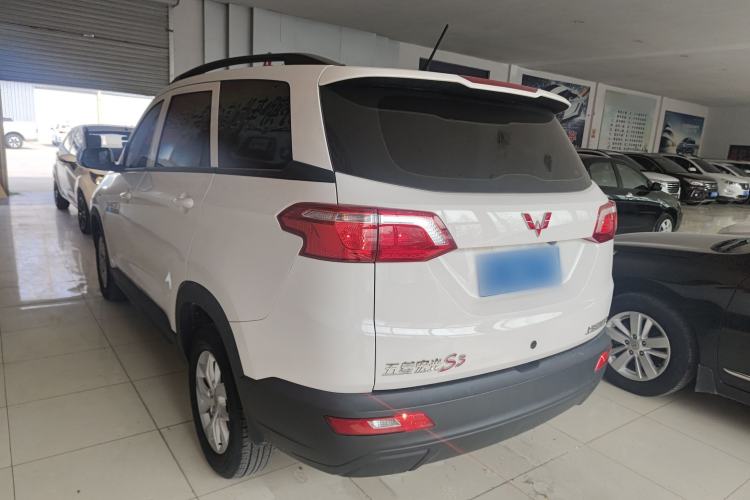 Used Wuling Hongguang S3 2018 1.5L Manual Standard Version China V Standard Exterior 2