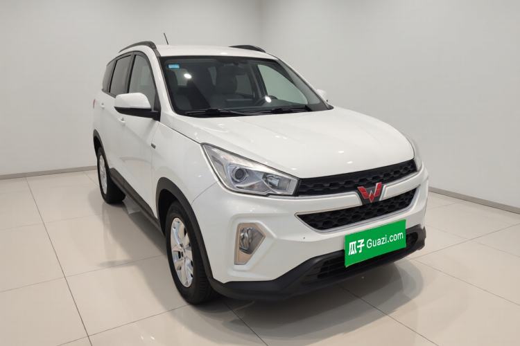 Used Wuling Hongguang S3 2018 1.5T Manual Comfort Model China V Standard Exterior 2