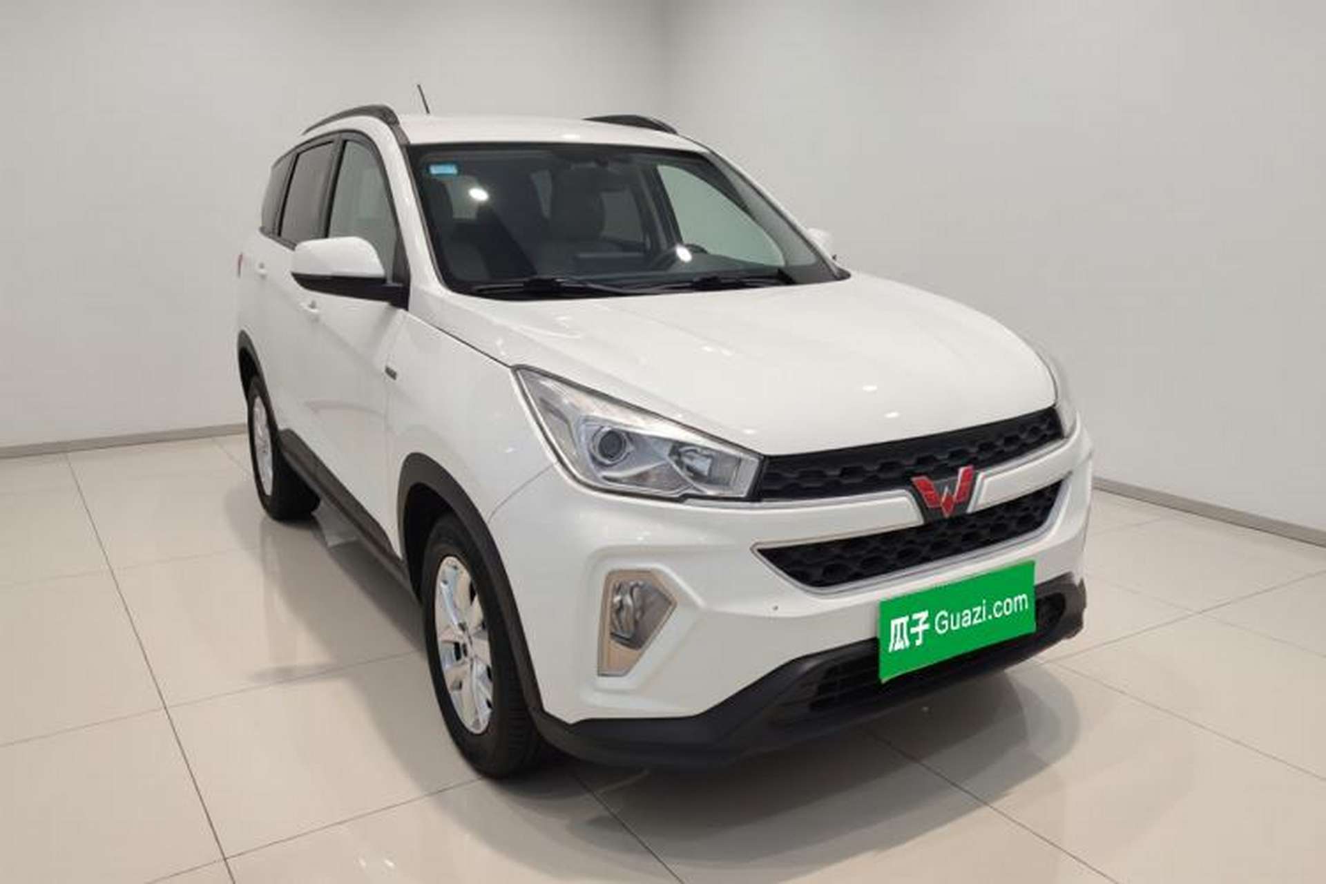 Used Wuling Hongguang S3 2018 1.5T Manual Comfort Model China V Standard Exterior 2