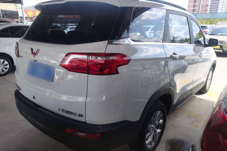 Used Wuling Hongguang S3 2018 1.5L Manual Comfort Model China V Standard Exterior 3