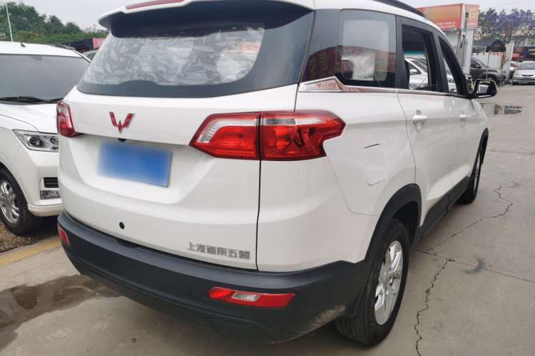 Used Wuling Hongguang S3 2018 1.5L Manual Comfort Model China V Standard Exterior 3