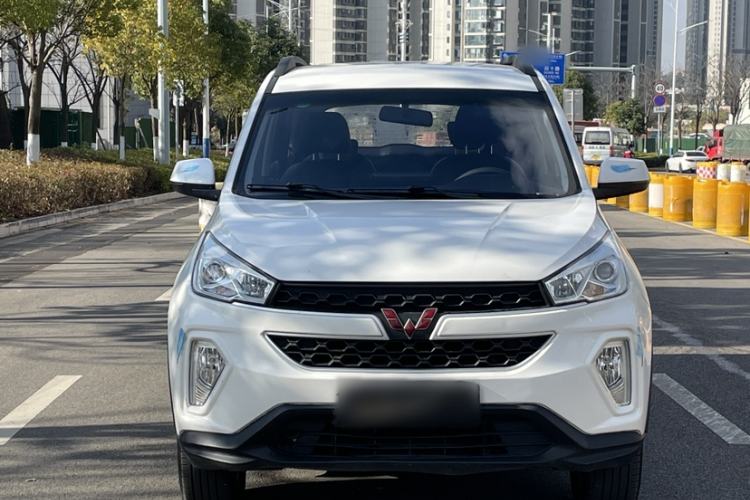 Used Wuling Hongguang S3 2018 1.5L Manual Comfort Model China V Standard Exterior 4
