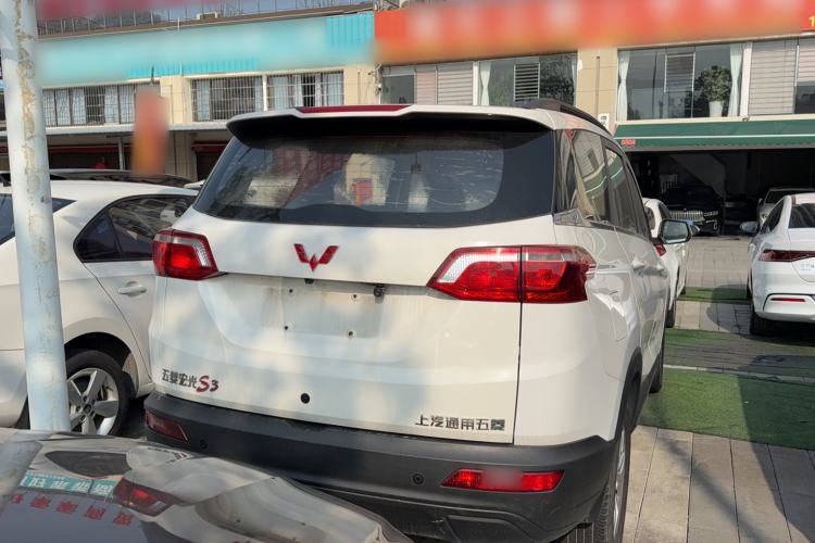 Used Wuling Hongguang S3 2018 1.5L Manual Comfort Model China V Standard Exterior 4