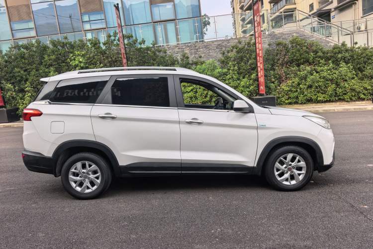 Used Wuling Hongguang S3 2018 1.5T Manual Luxury Model China V Standard Exterior 4