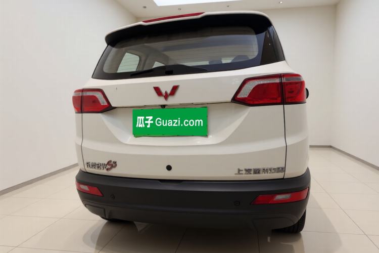 Used Wuling Hongguang S3 2018 1.5T Manual Comfort Model China V Standard Exterior 4