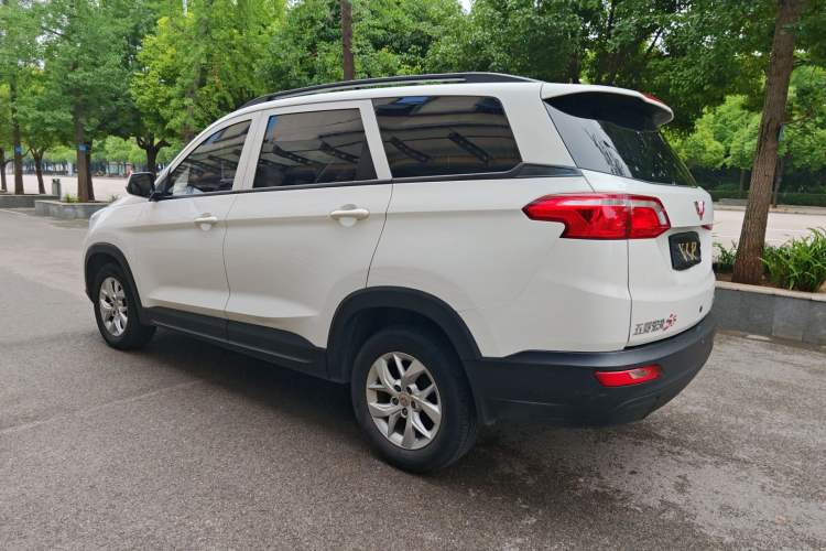 Used Wuling Hongguang S3 2018 1.5L Manual Standard Version China V Standard Exterior 5