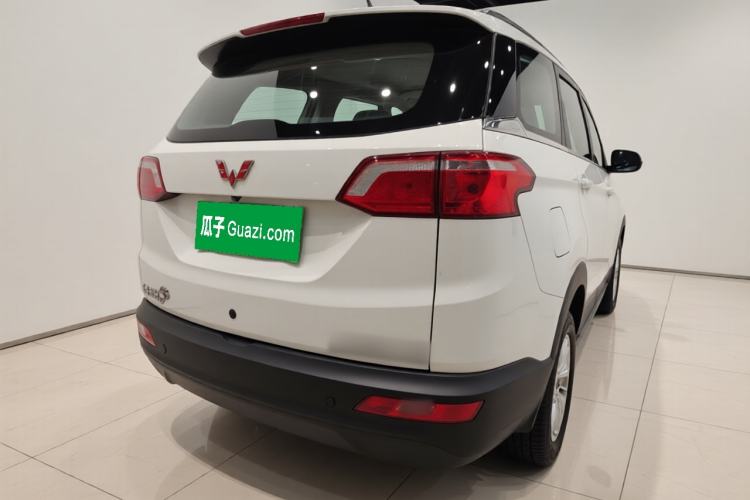 Used Wuling Hongguang S3 2018 1.5T Manual Comfort Model China V Standard Exterior 5