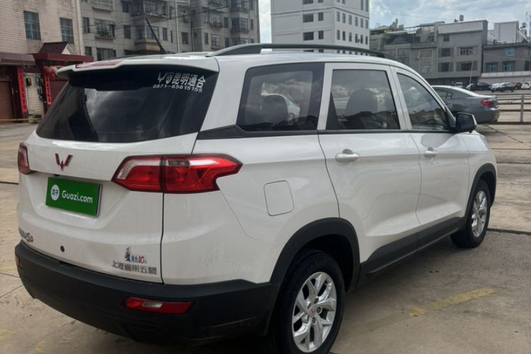 Used Wuling Hongguang S3 2018 1.5L Manual Standard Version China V Standard Exterior 6