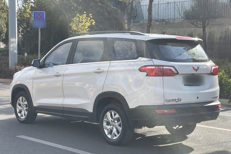 Used Wuling Hongguang S3 2018 1.5L Manual Comfort Model China V Standard Exterior 8