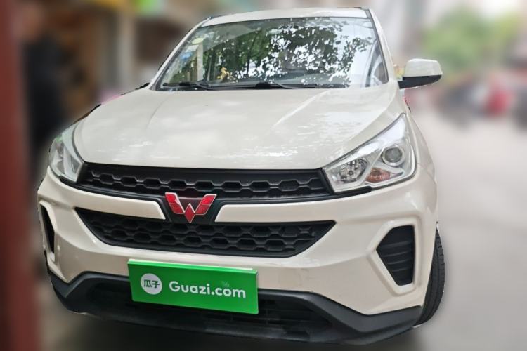 Used Wuling Hongguang S3 2018 1.5L Manual Standard Version China V Standard Front