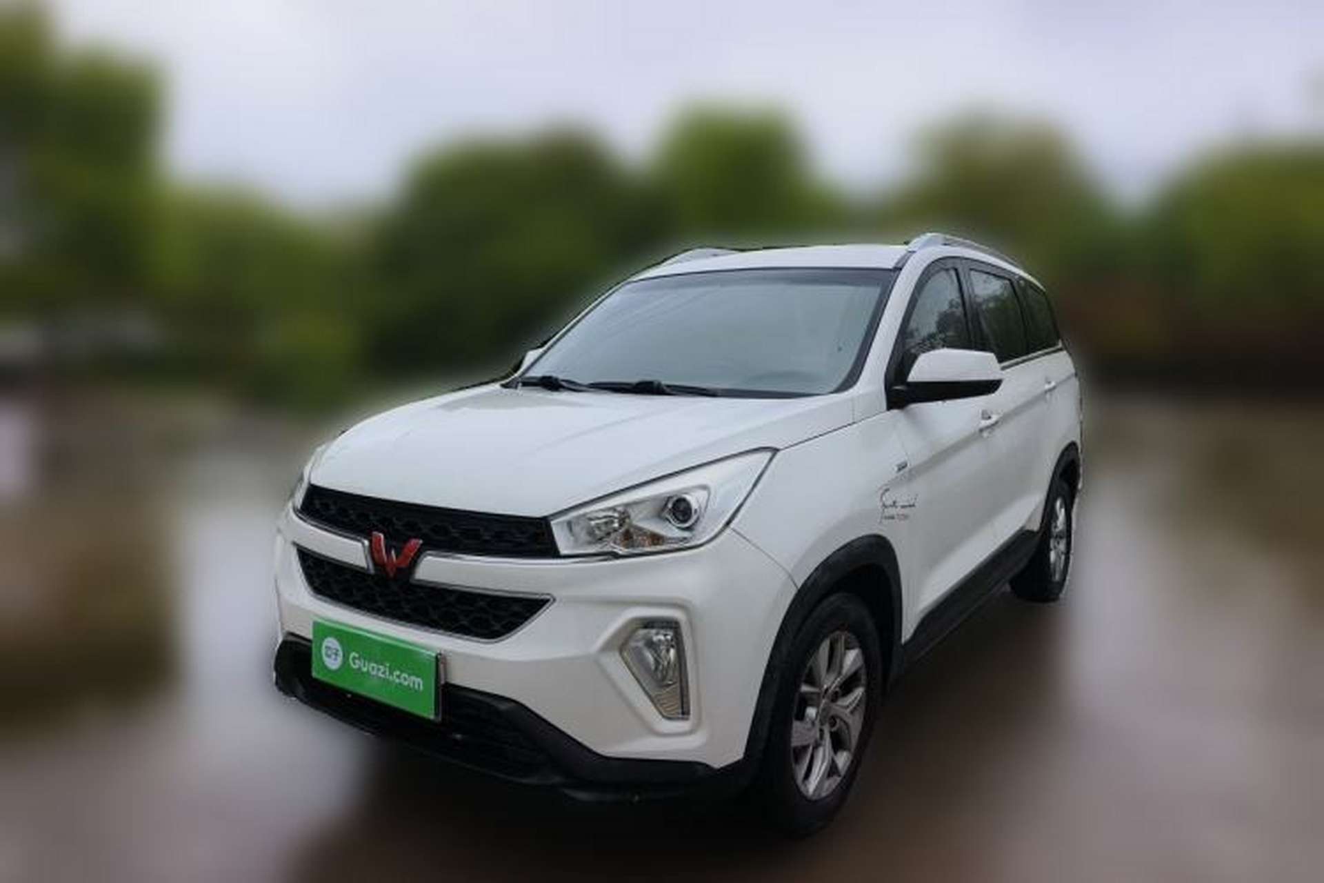 Used Wuling Hongguang S3 2018 1.5T Manual Luxury Model China V Standard Front Left 45 Deg