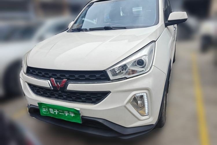 Used Wuling Hongguang S3 2018 1.5L Manual Luxury Model China V Standard Front