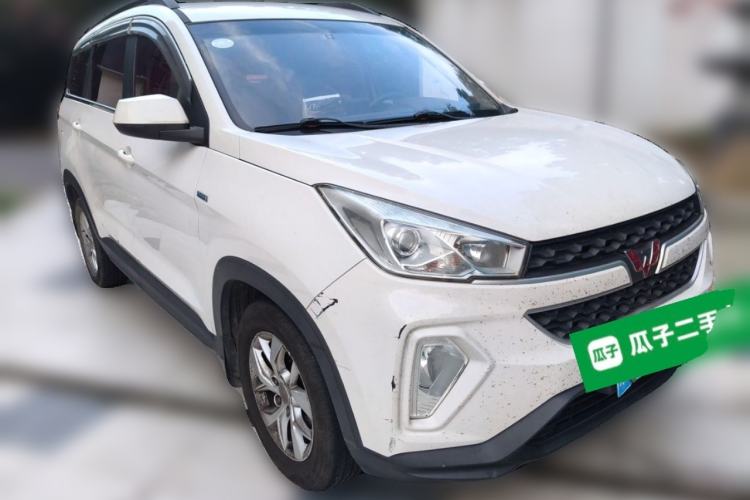Used Wuling Hongguang S3 2018 1.5T Manual Comfort Model China V Standard Front Right 45 Deg