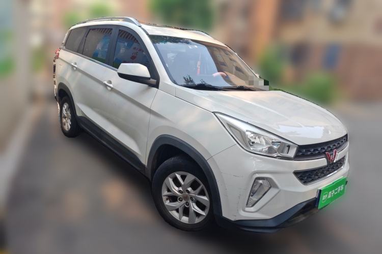 Used Wuling Hongguang S3 2018 1.5L Manual Luxury Model China V Standard Front Right 45 Deg
