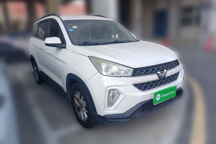 Used Wuling Hongguang S3 2018 1.5L Manual Comfort Model China V Standard Front Right 45 Deg