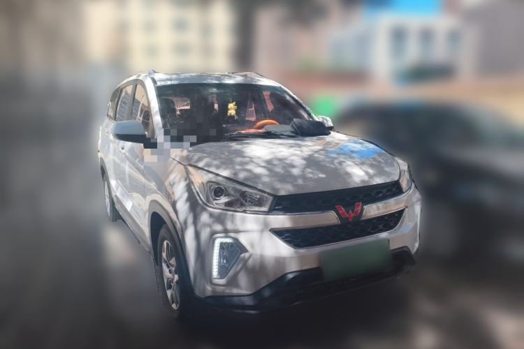 Used Wuling Hongguang S3 2018 1.5L Manual Luxury Model China V Standard Front Right 45 Deg